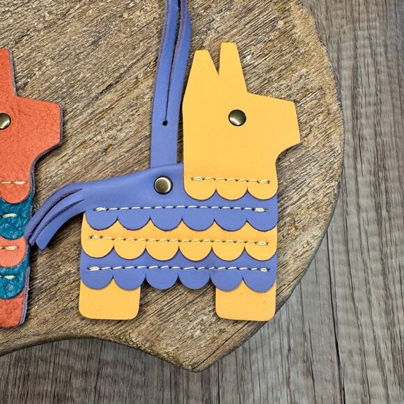 Portland Leather Pinata Tassel Set of 2 Llama Bag Charm NEW FAST SHIP - Picture 4 of 5